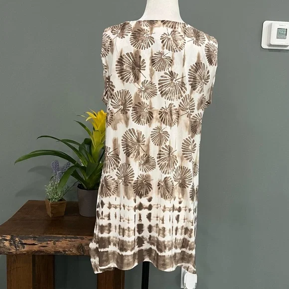 Ruby Rd. Sleeveless Top - Picture 5 of 12